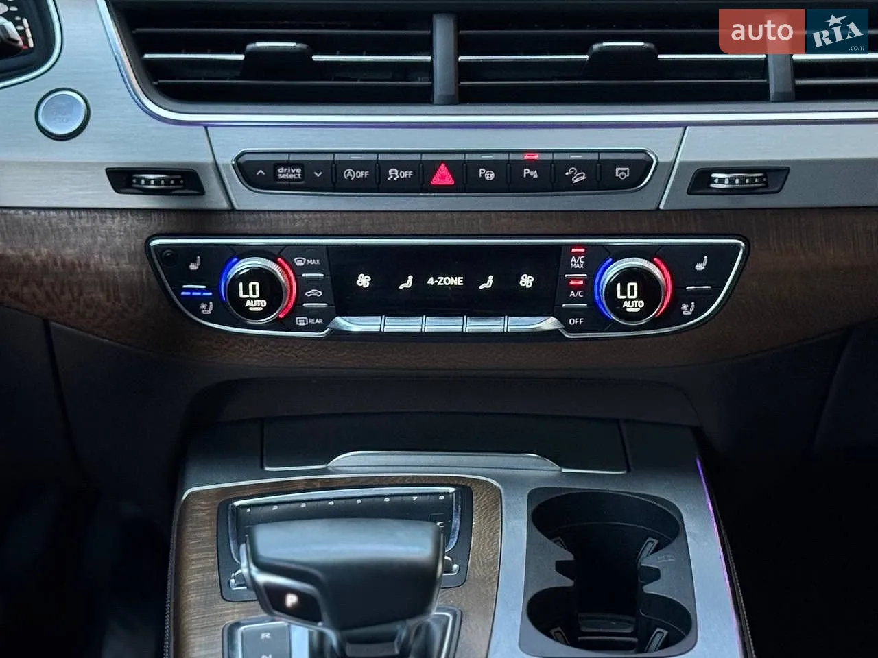 2019 Audi Q7 - мініатюра 48
