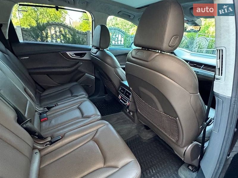 Позашляховик / Кросовер Audi Q7 2019 в Хмельницькому