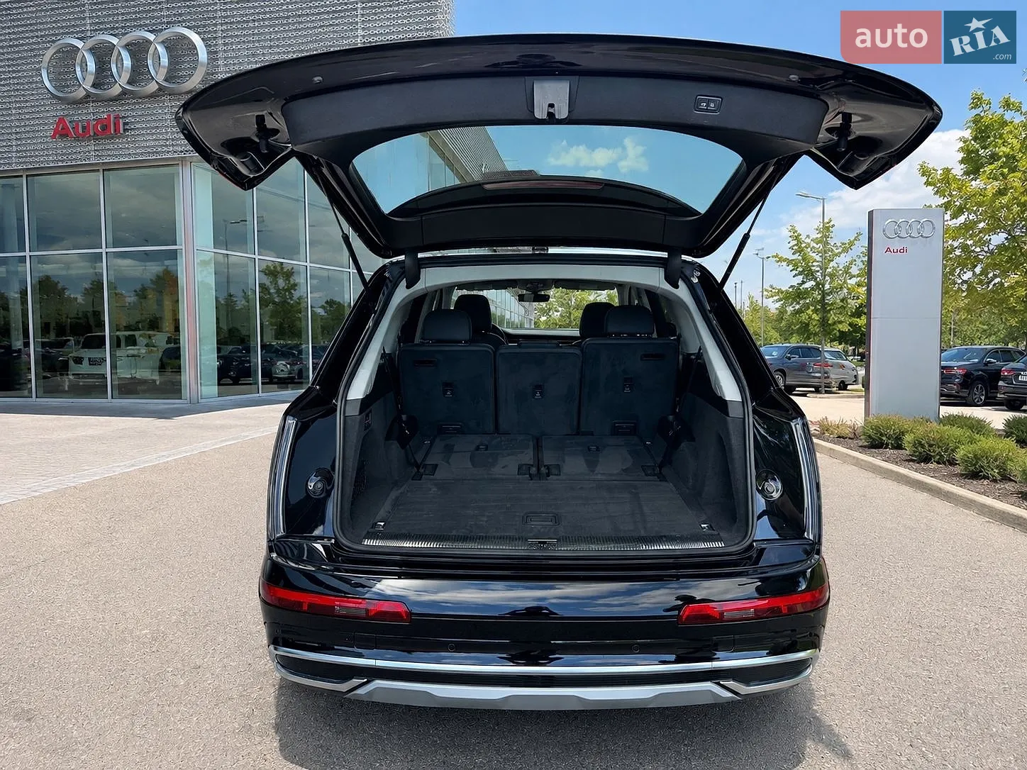 2020 Audi Q7 - мініатюра 26