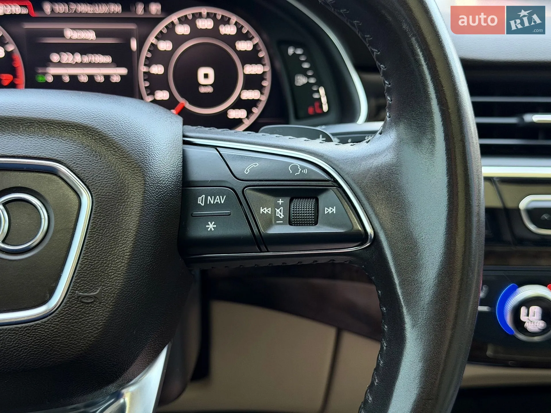 2016 Audi Q7 - мініатюра 48
