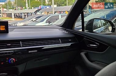 Позашляховик / Кросовер Audi Q7 2018 в Києві