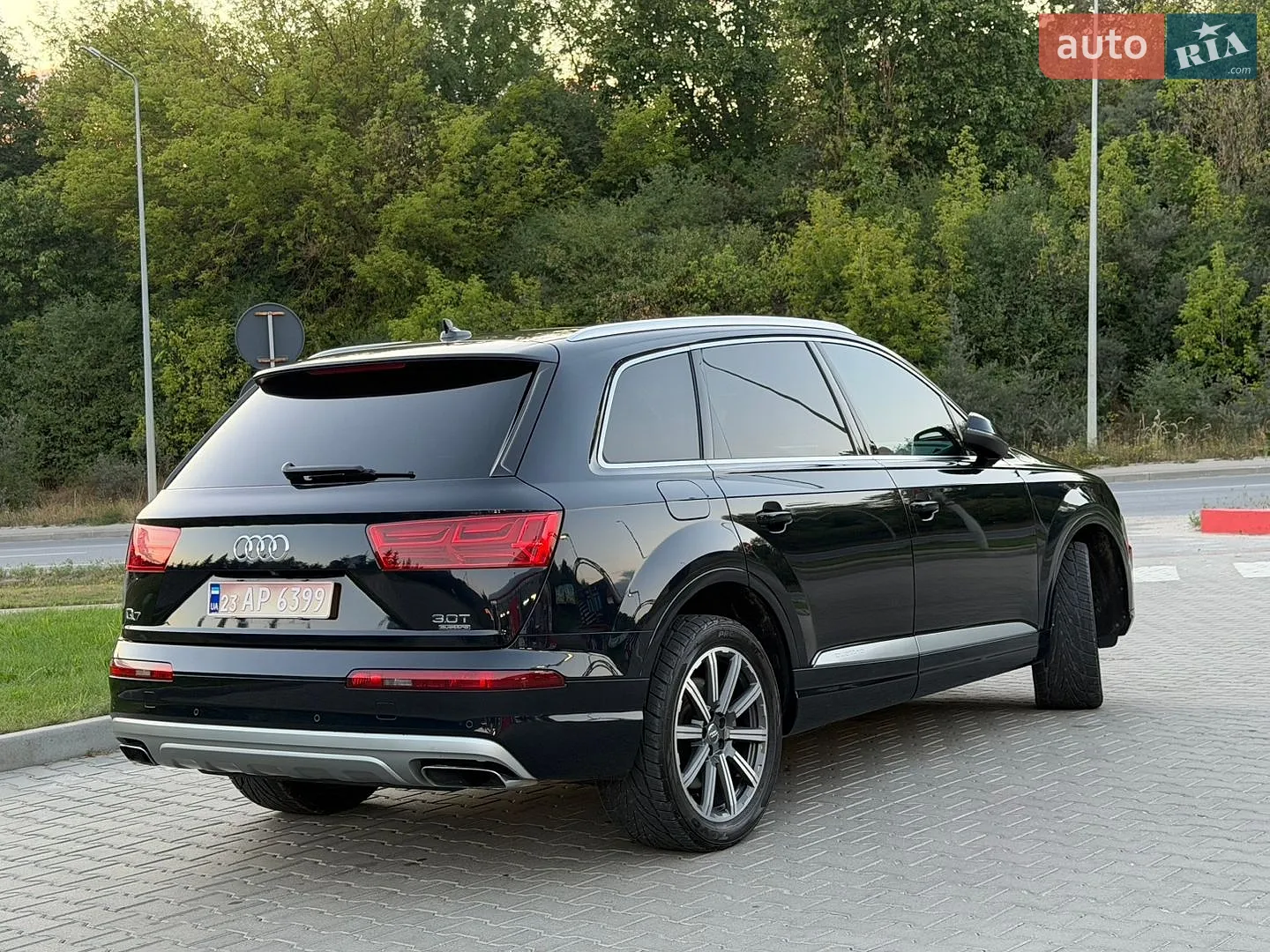 2016 Audi Q7 - мініатюра 13