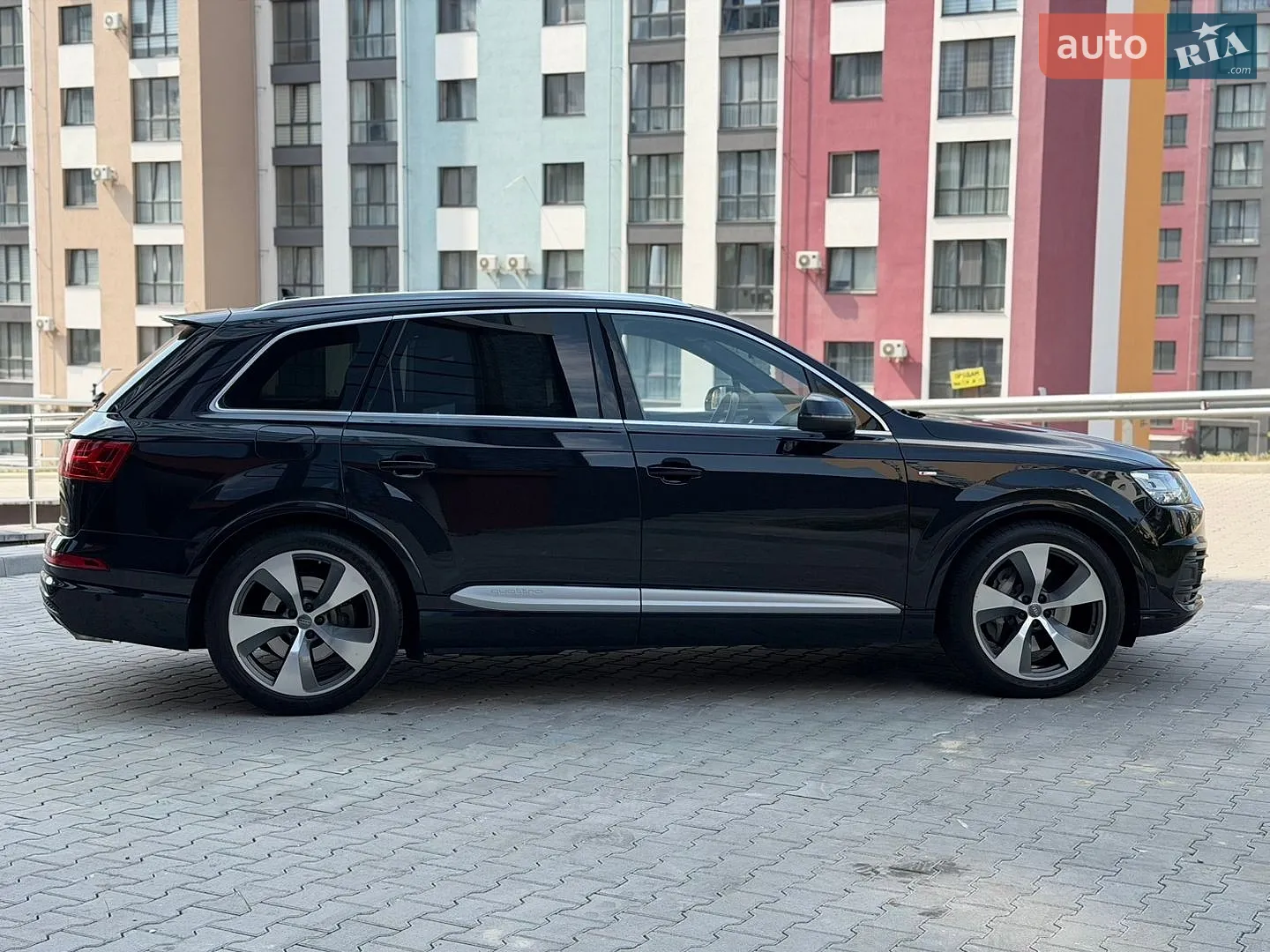 2017 Audi Q7 - мініатюра 12