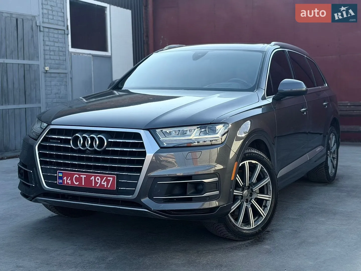 2018 Audi Q7 - фото 1