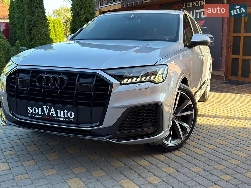 Audi Q7