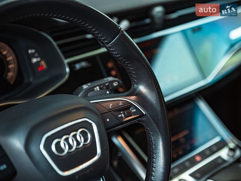 Позашляховик / Кросовер Audi Q7 2019 в Полтаві фото 28 Позашляховик / Кросовер Audi Q7 2019 в Полтаві