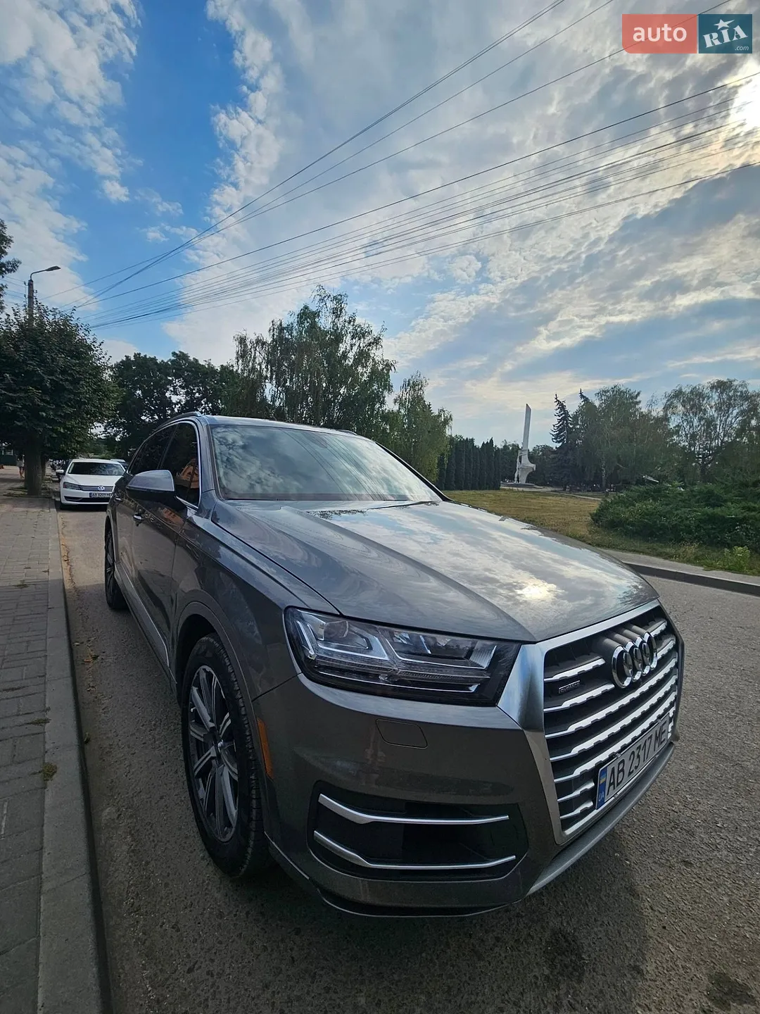 2017 Audi Q7 - мініатюра 3