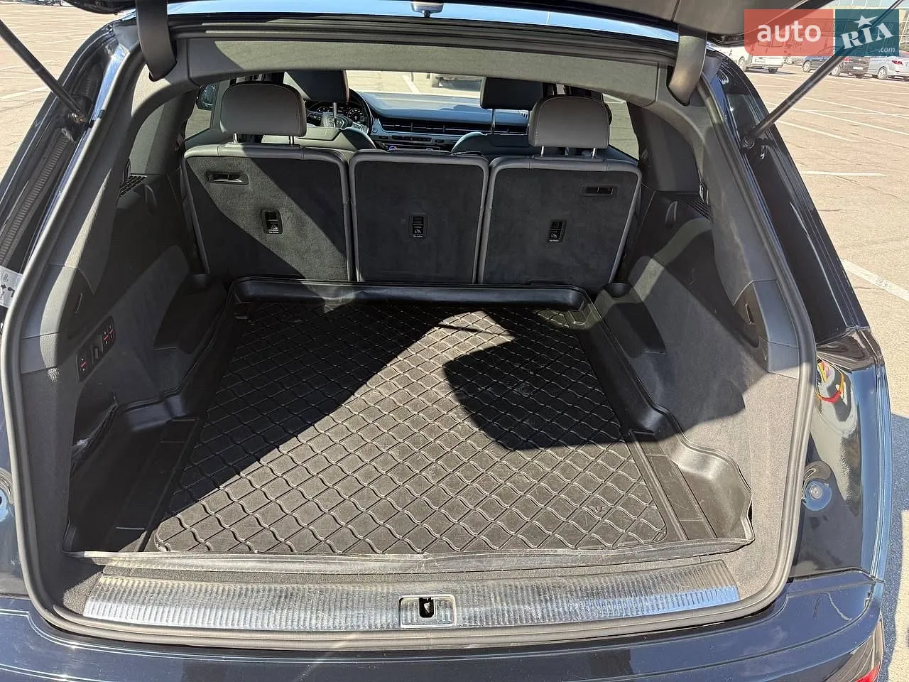 2015 Audi Q7 - мініатюра 8