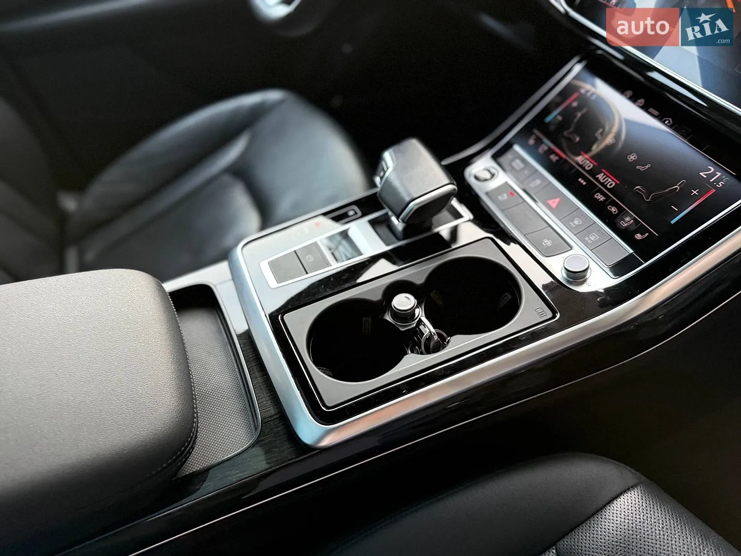 2021 Audi Q7 - мініатюра 26