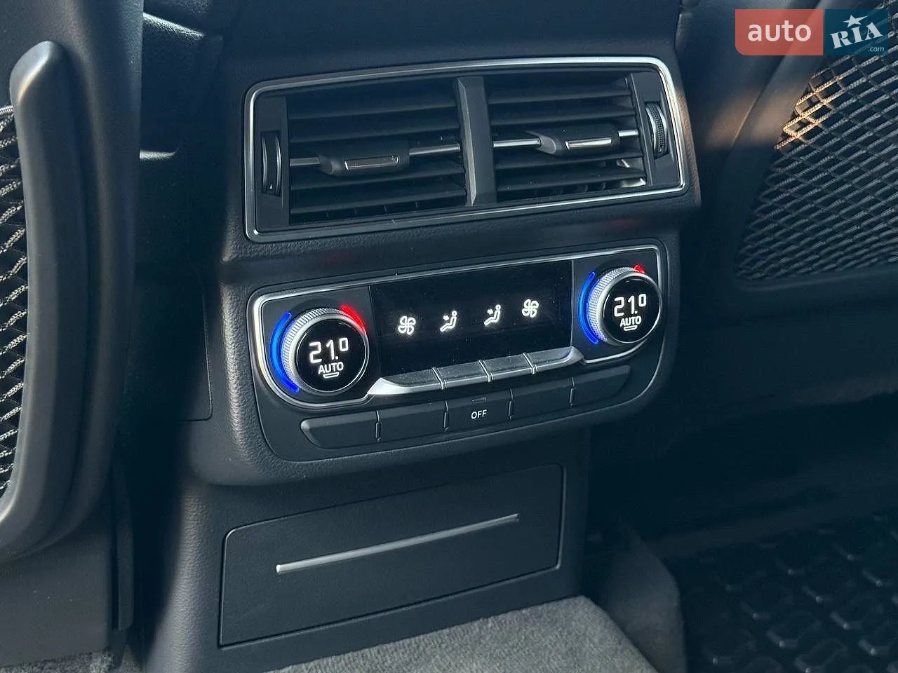 2016 Audi Q7 - мініатюра 64