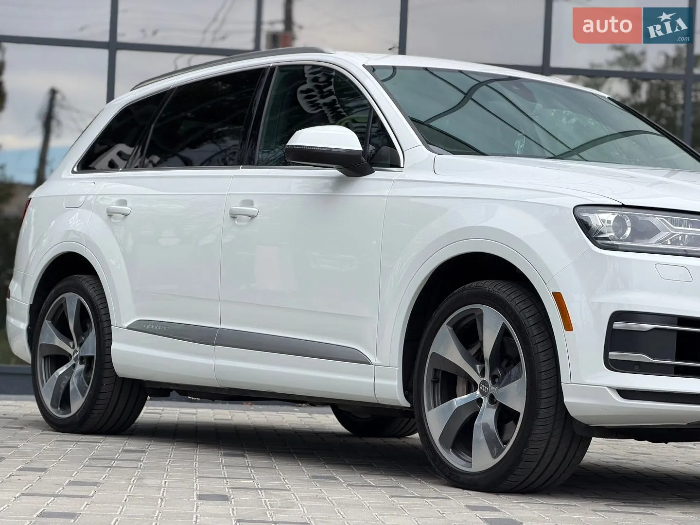 2017 Audi Q7 - мініатюра 11