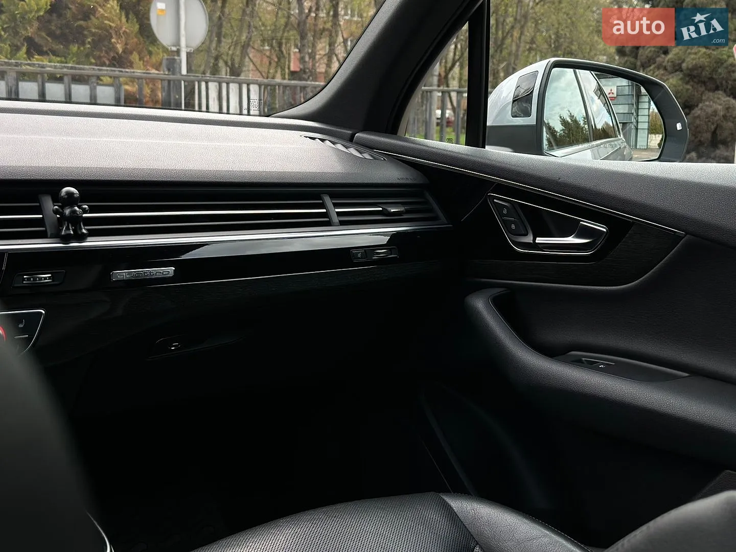 2016 Audi Q7 - мініатюра 34