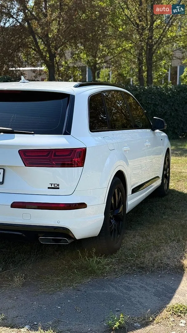 2017 Audi Q7 - мініатюра 4