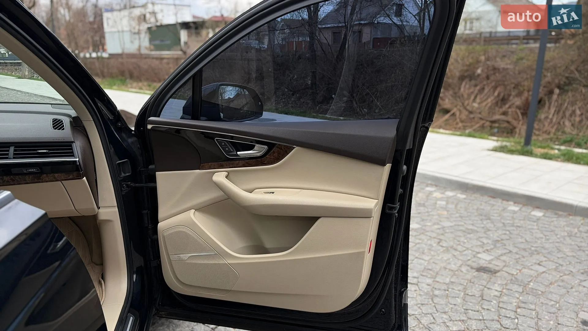 2017 Audi Q7 - мініатюра 31