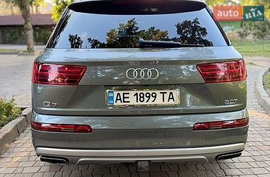 Позашляховик / Кросовер Audi Q7 2017 в Дніпрі фото 9 Позашляховик / Кросовер Audi Q7 2017 в Дніпрі
