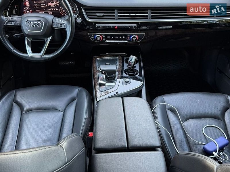 Позашляховик / Кросовер Audi Q7 2017 в Дніпрі фото 13 Позашляховик / Кросовер Audi Q7 2017 в Дніпрі