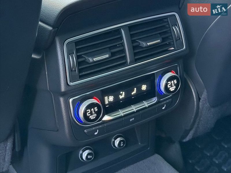 Позашляховик / Кросовер Audi Q7 2017 в Дніпрі фото 16 Позашляховик / Кросовер Audi Q7 2017 в Дніпрі