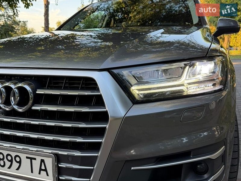 Позашляховик / Кросовер Audi Q7 2017 в Дніпрі фото 39 Позашляховик / Кросовер Audi Q7 2017 в Дніпрі