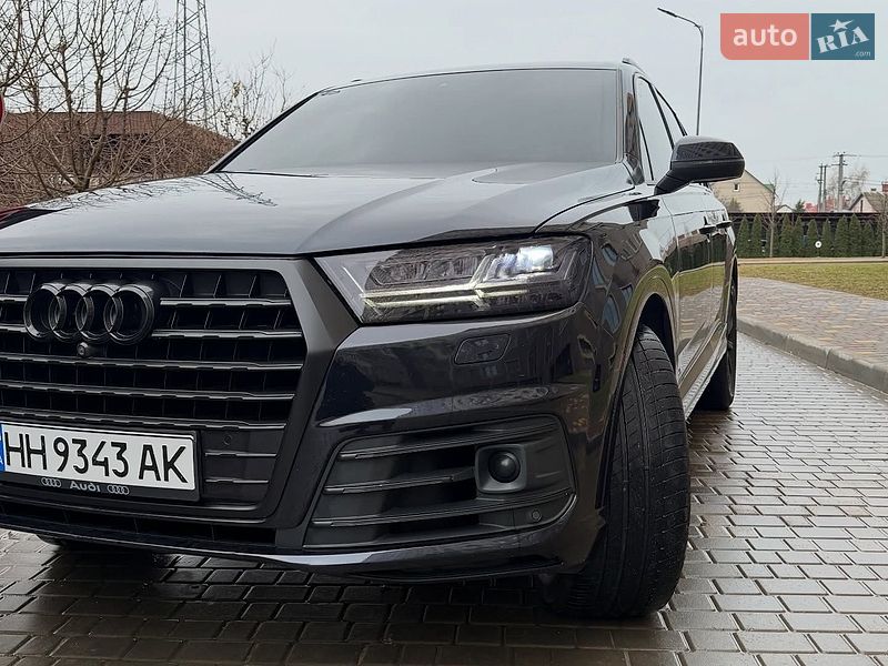 Внедорожник / Кроссовер Audi Q7 2016 в Львове фото 4 Внедорожник / Кроссовер Audi Q7 2016 в Львове