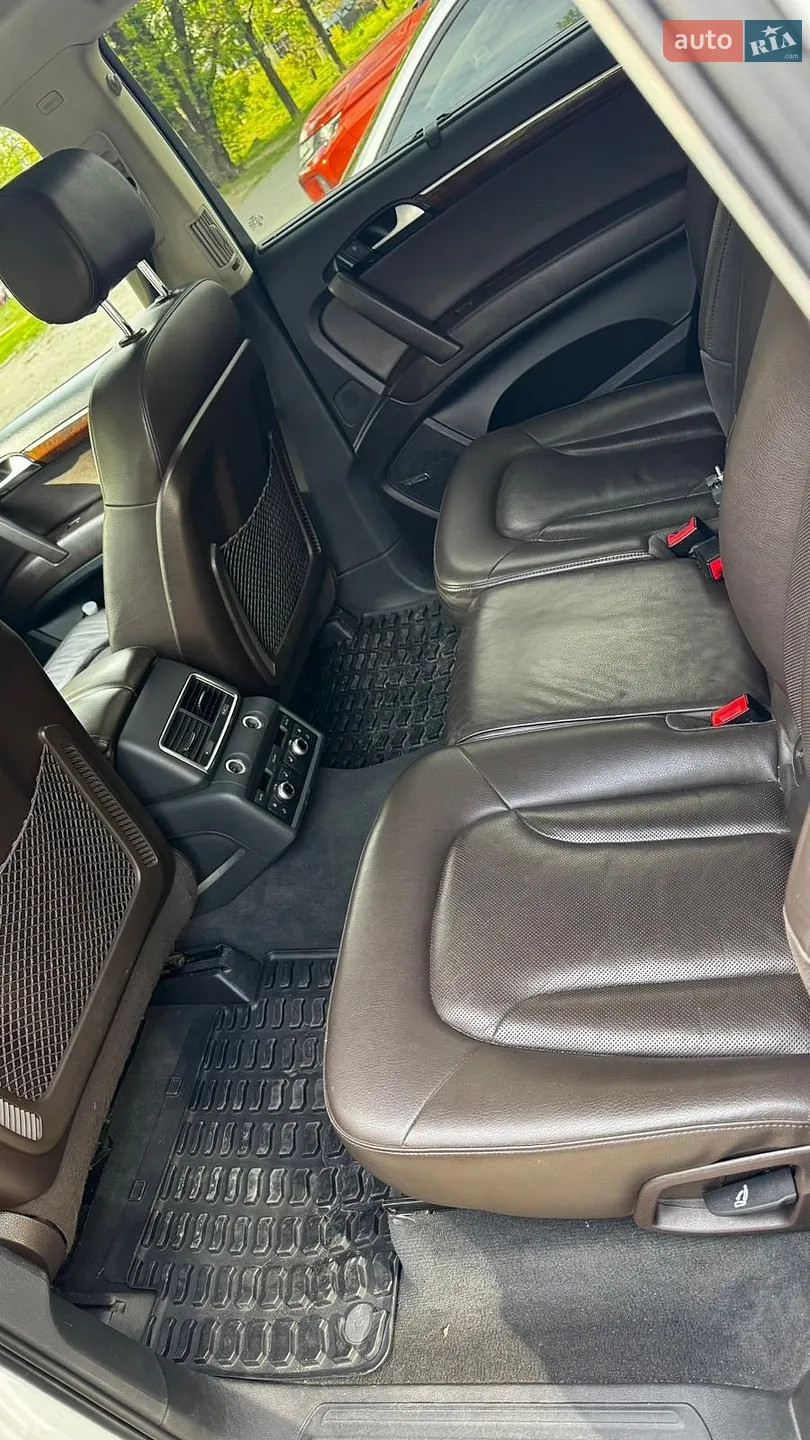 2011 Audi Q7 - мініатюра 12