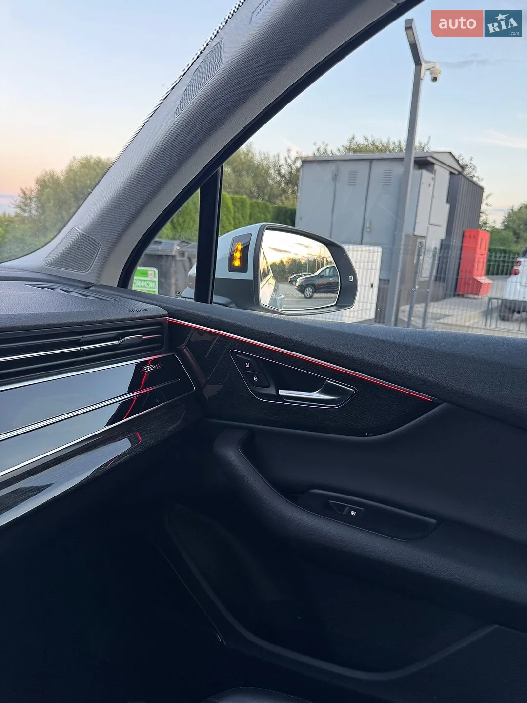 2020 Audi Q7 - мініатюра 20