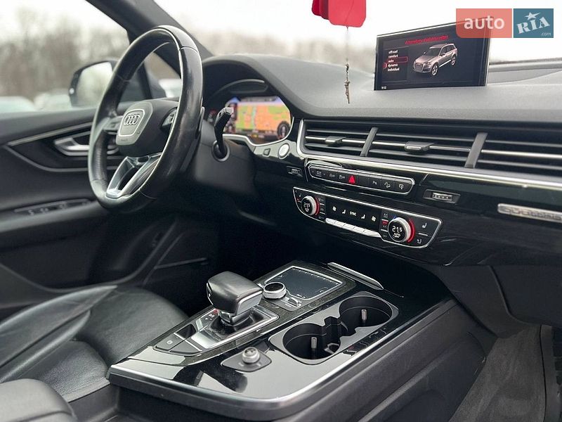 Внедорожник / Кроссовер Audi Q7 2016 в Ивано-Франковске