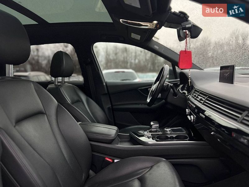 Внедорожник / Кроссовер Audi Q7 2016 в Ивано-Франковске