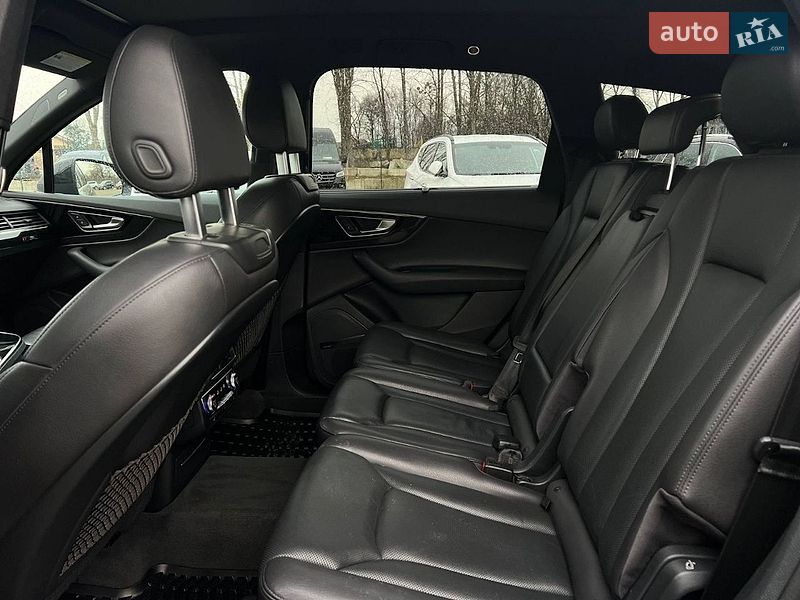 Внедорожник / Кроссовер Audi Q7 2016 в Ивано-Франковске