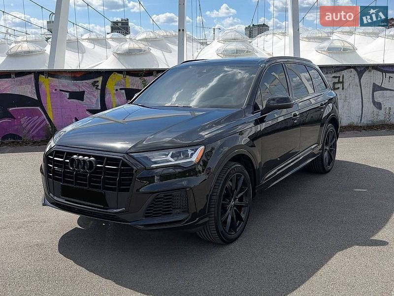 Audi Q7 2021