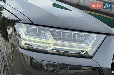 Позашляховик / Кросовер Audi Q7 2016 в Львові