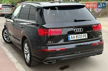 Позашляховик / Кросовер Audi Q7 2016 в Львові