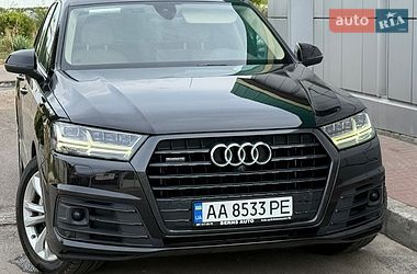 Позашляховик / Кросовер Audi Q7 2016 в Львові