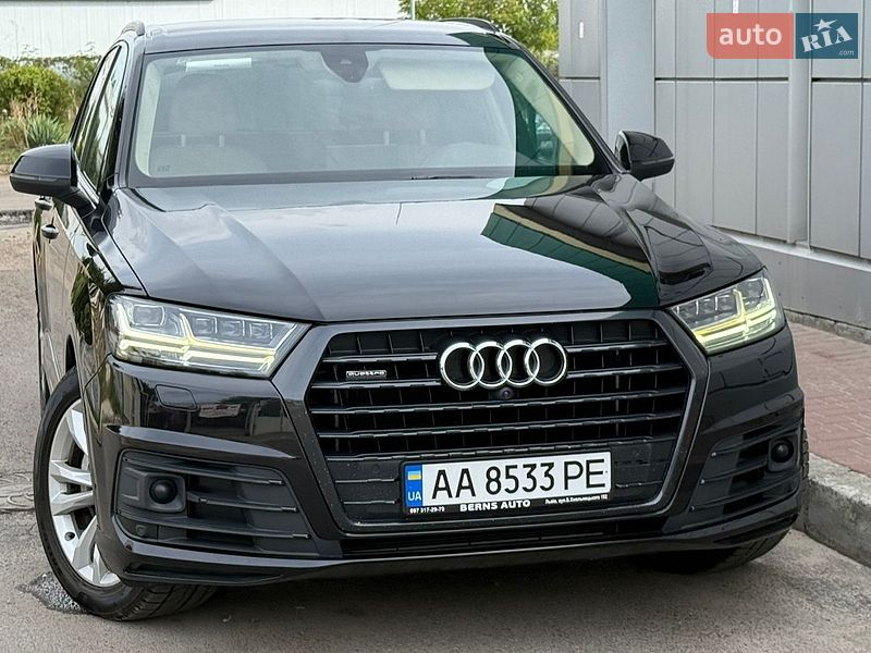 Позашляховик / Кросовер Audi Q7 2016 в Львові