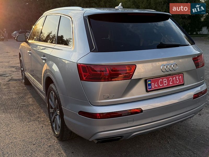 Позашляховик / Кросовер Audi Q7 2017 в Львові фото 4 Позашляховик / Кросовер Audi Q7 2017 в Львові