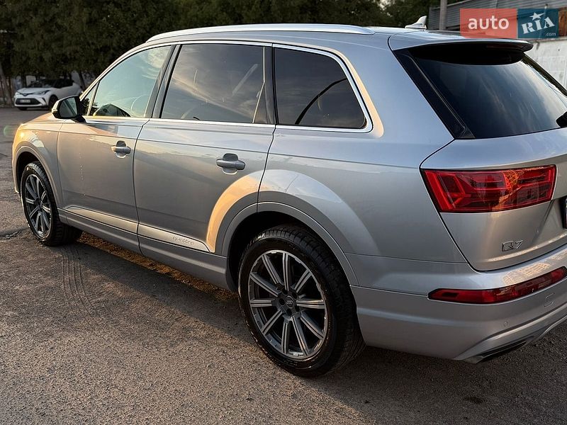 Позашляховик / Кросовер Audi Q7 2017 в Львові фото 5 Позашляховик / Кросовер Audi Q7 2017 в Львові