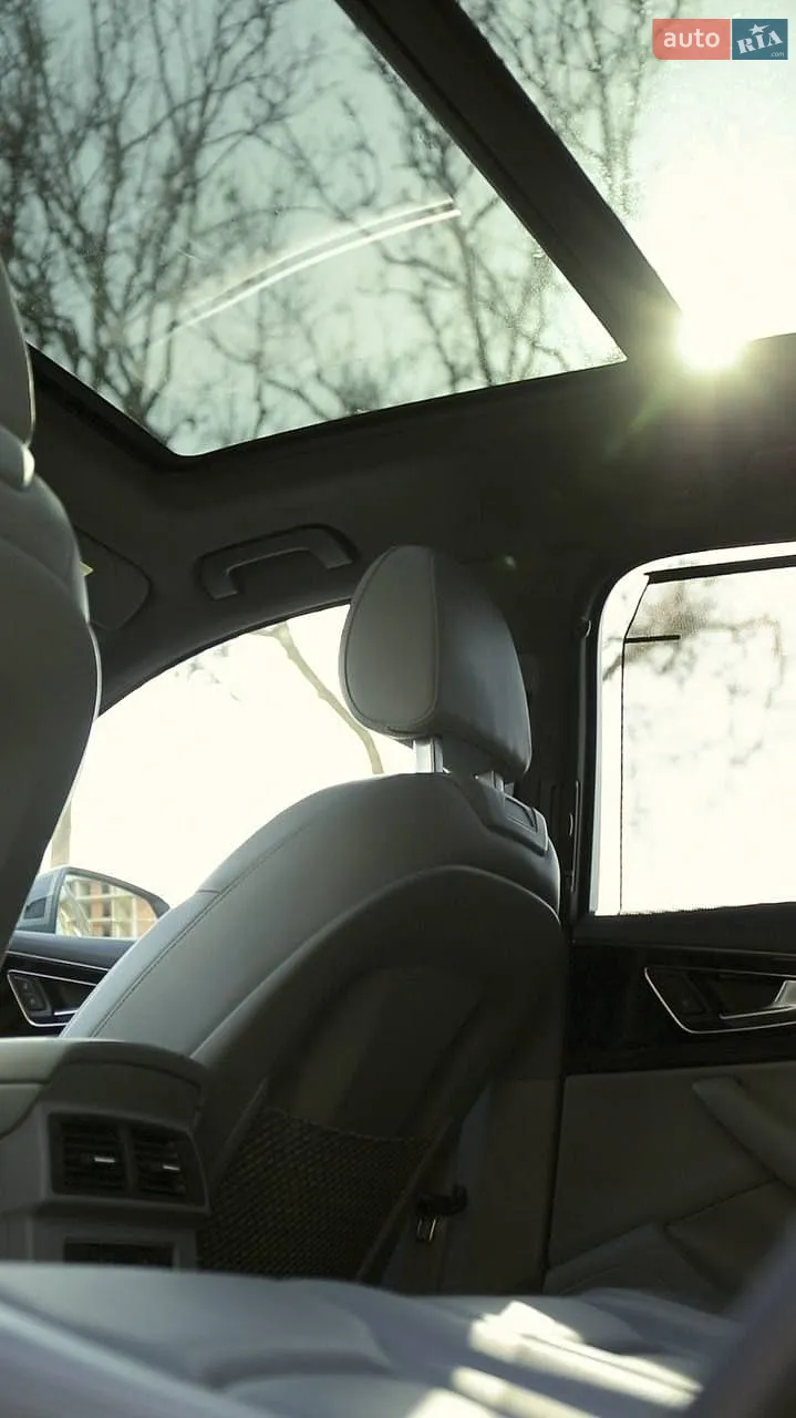 2017 Audi Q7 - мініатюра 4