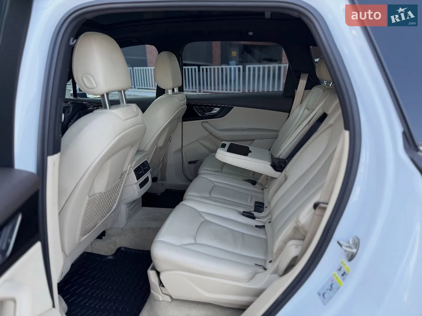 2017 Audi Q7 - мініатюра 6
