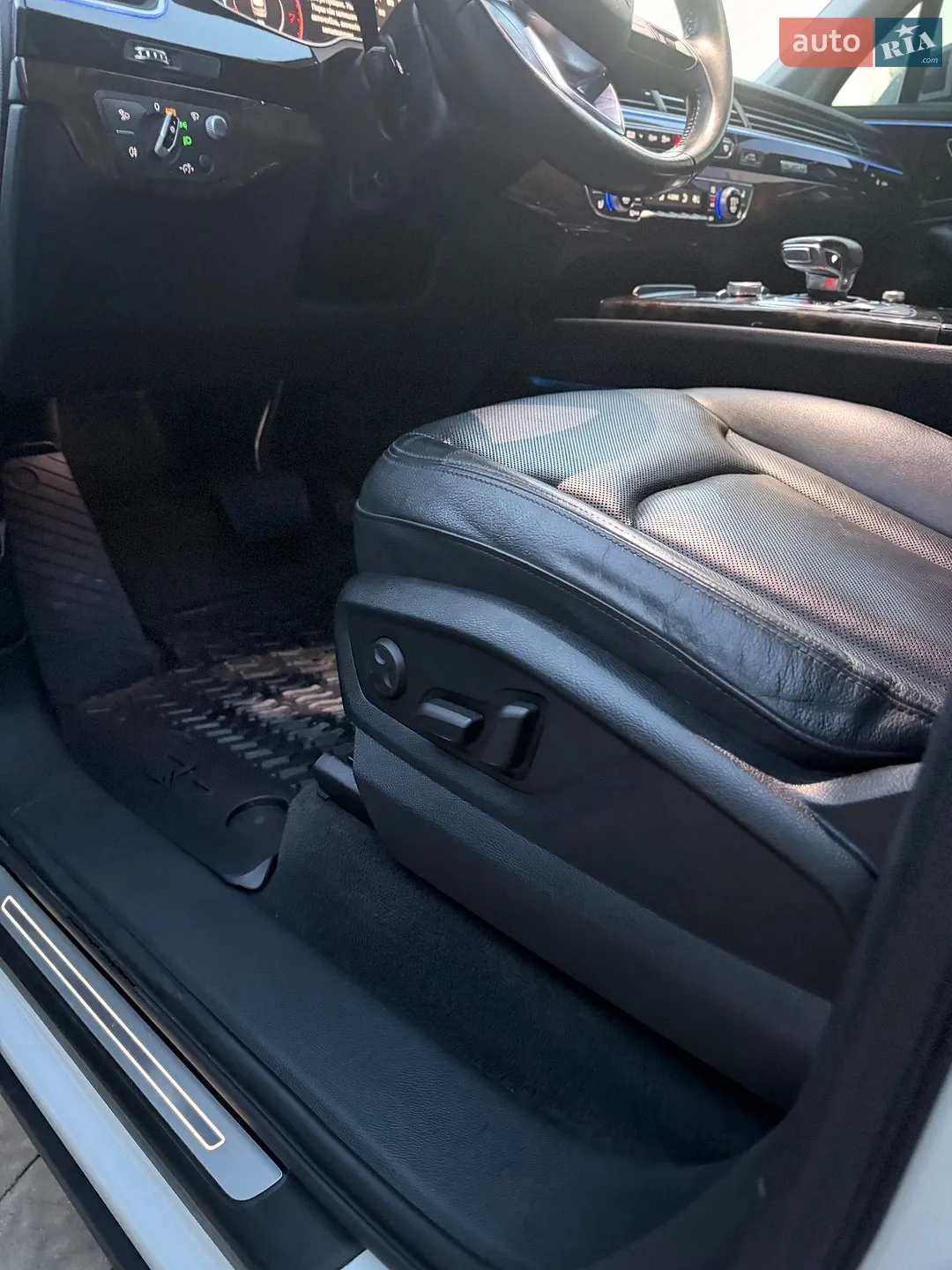 2017 Audi Q7 - мініатюра 25