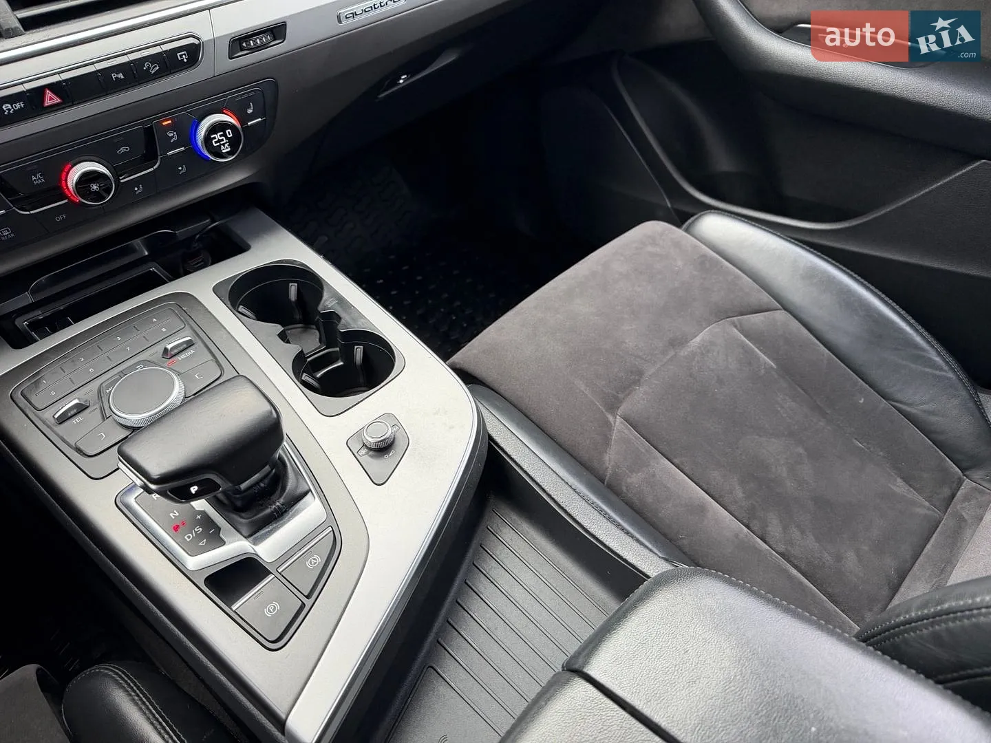 2016 Audi Q7 - мініатюра 21