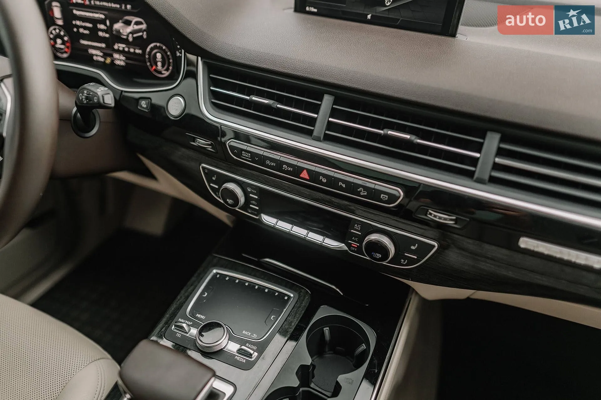 2019 Audi Q7 - мініатюра 48
