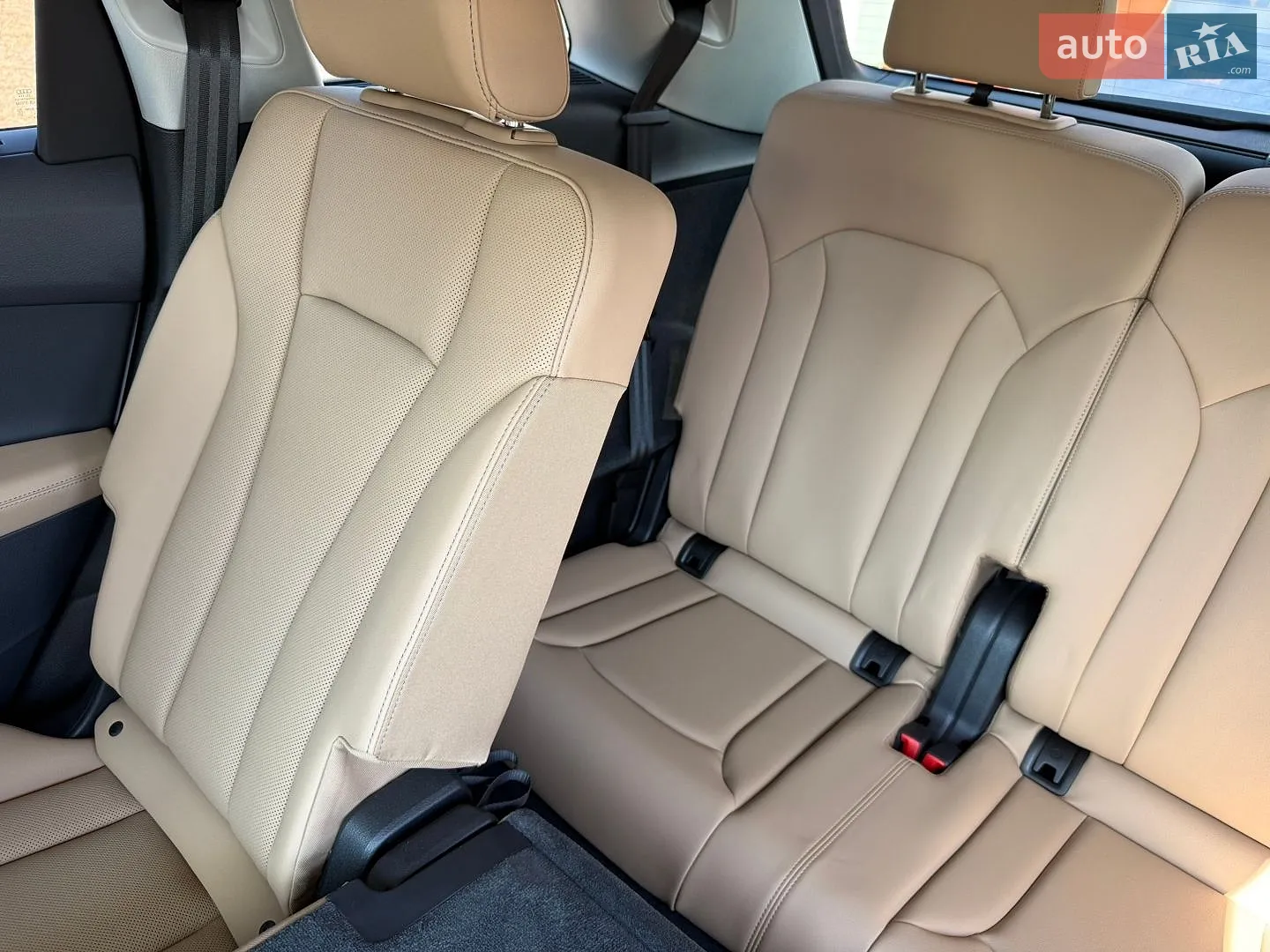 2025 Audi Q7 - мініатюра 36