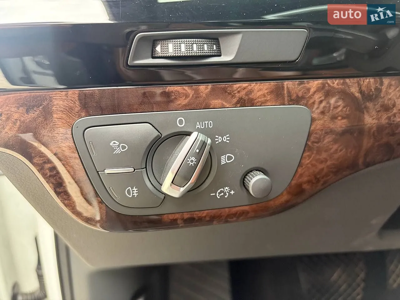 2018 Audi Q7 - мініатюра 15