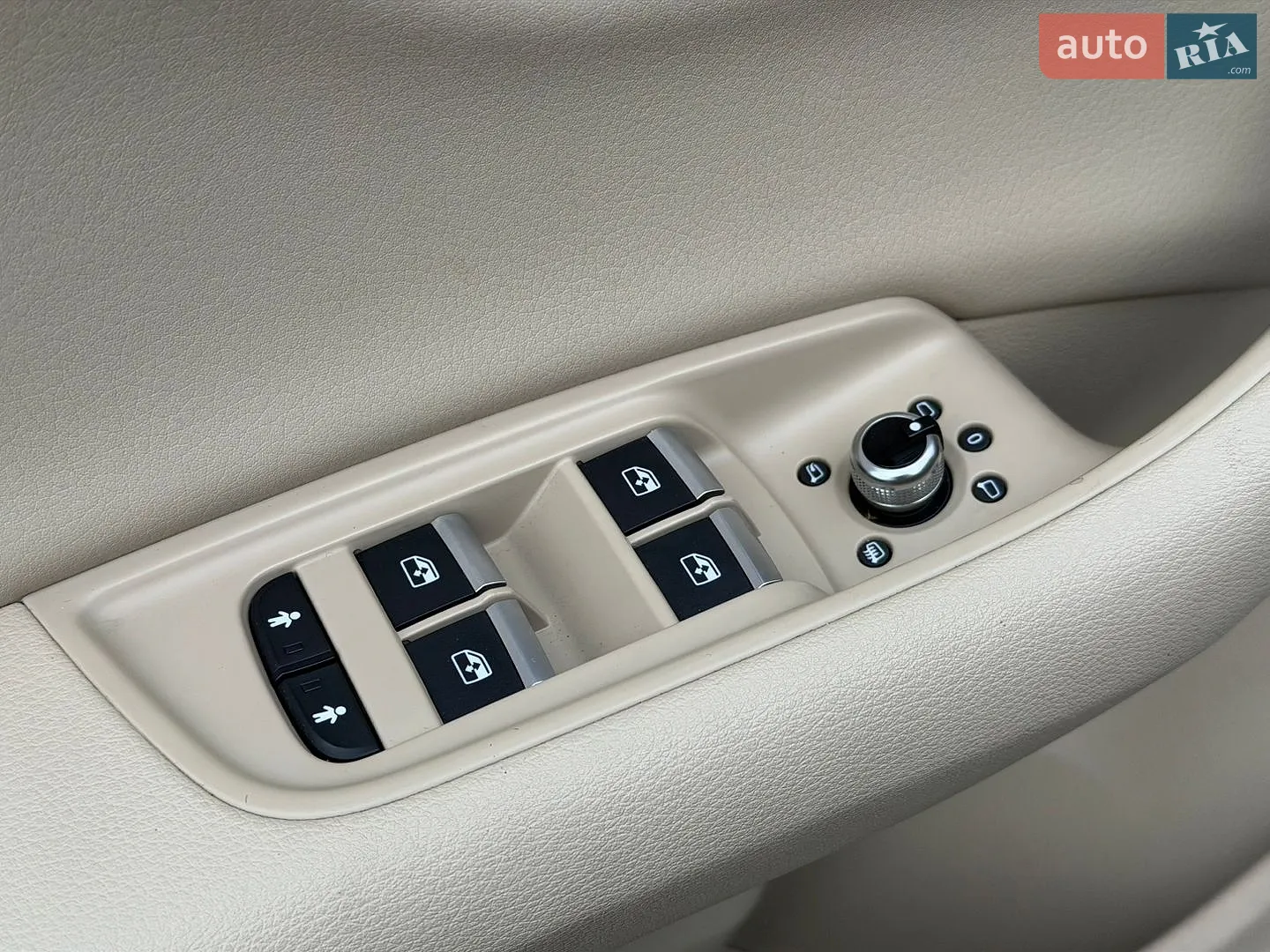 2017 Audi Q7 - мініатюра 41
