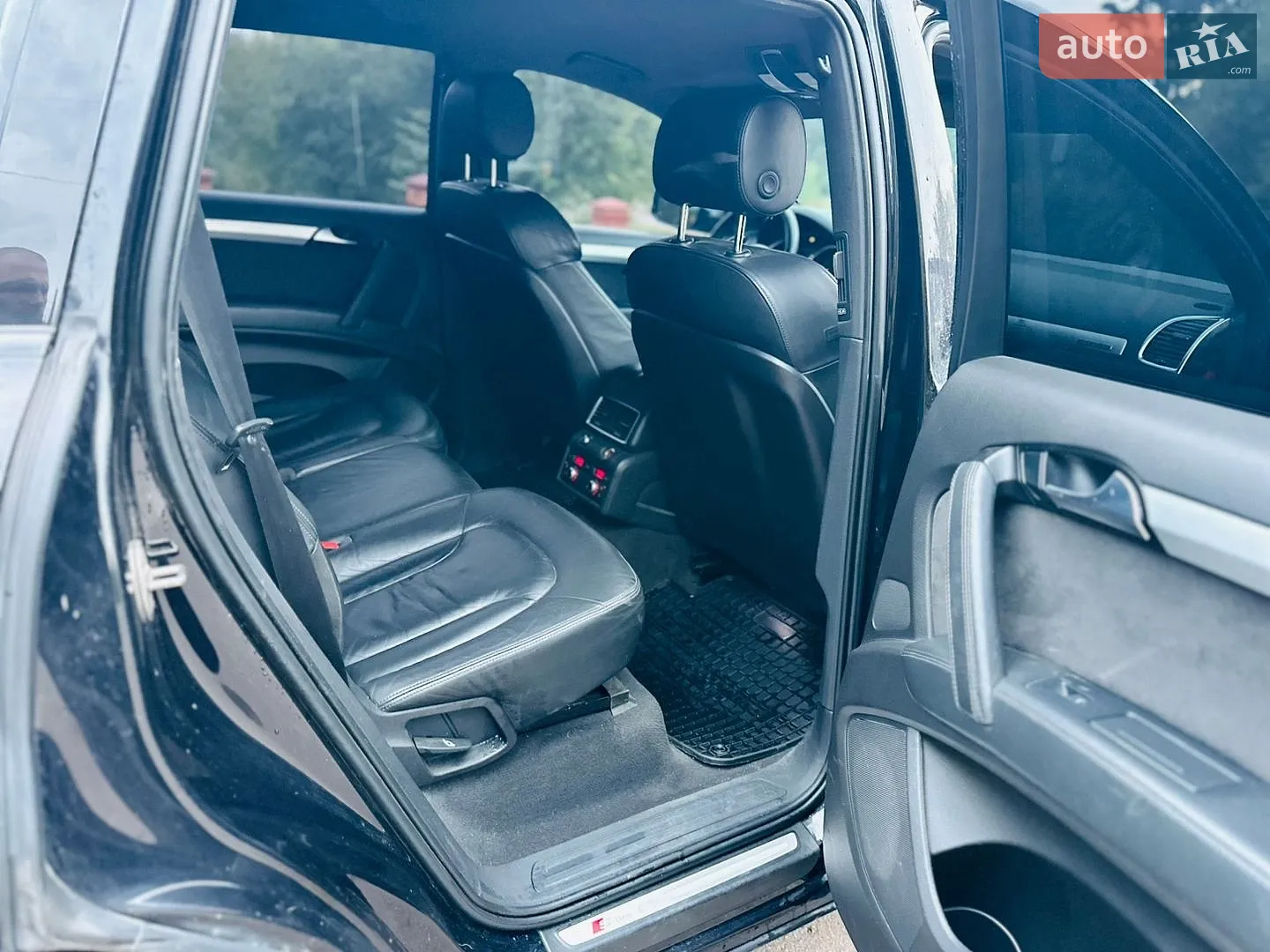 2010 Audi Q7 - мініатюра 8
