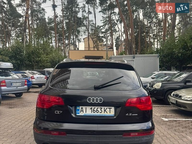 Внедорожник / Кроссовер Audi Q7 2007 в Киеве