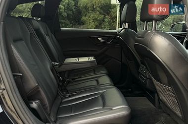 Позашляховик / Кросовер Audi Q7 2016 в Вінниці