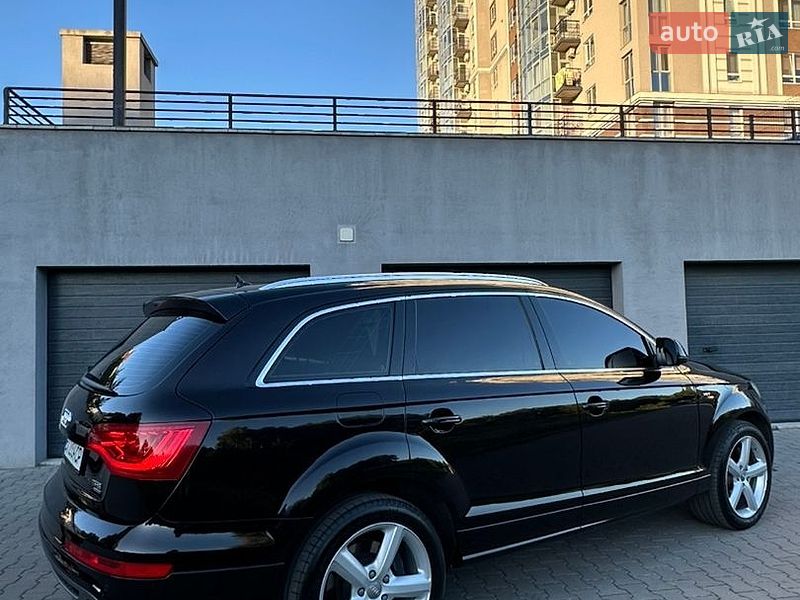 Позашляховик / Кросовер Audi Q7 2011 в Хмельницькому