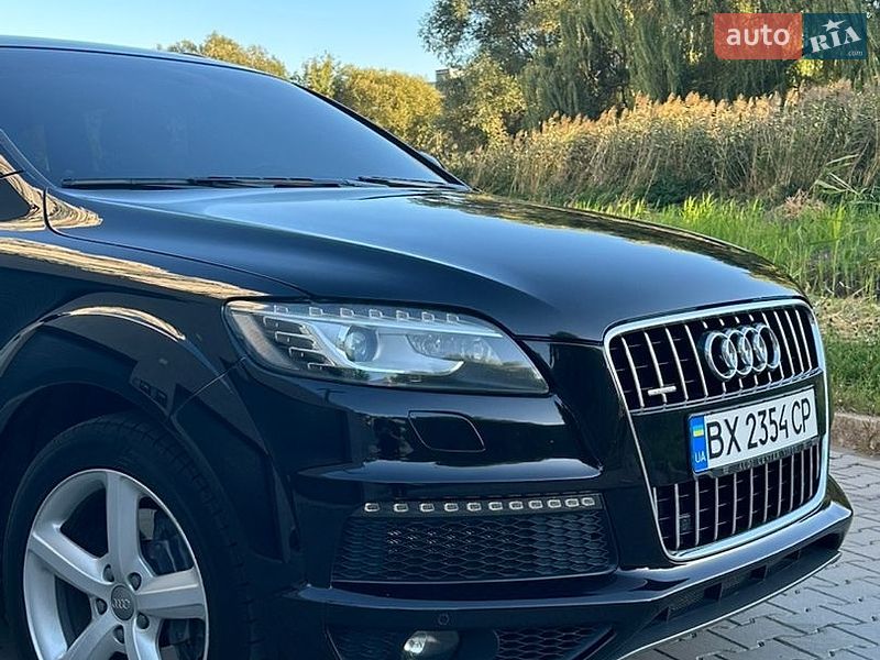 Позашляховик / Кросовер Audi Q7 2011 в Хмельницькому