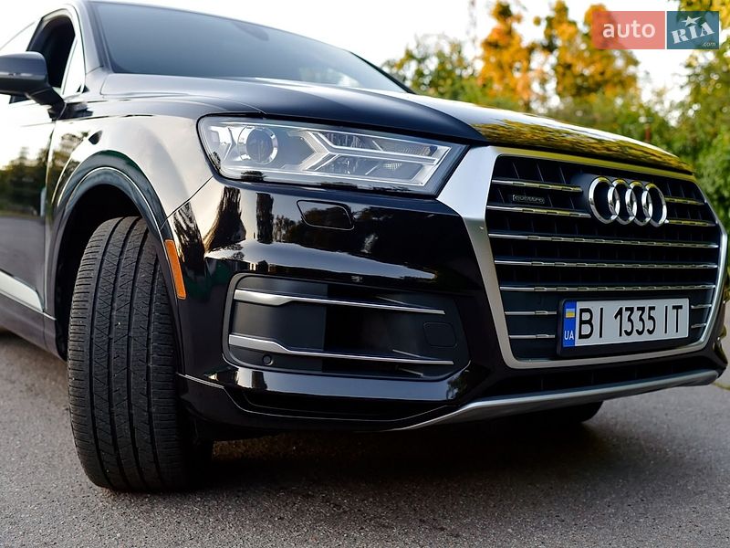 Внедорожник / Кроссовер Audi Q7 2018 в Полтаве