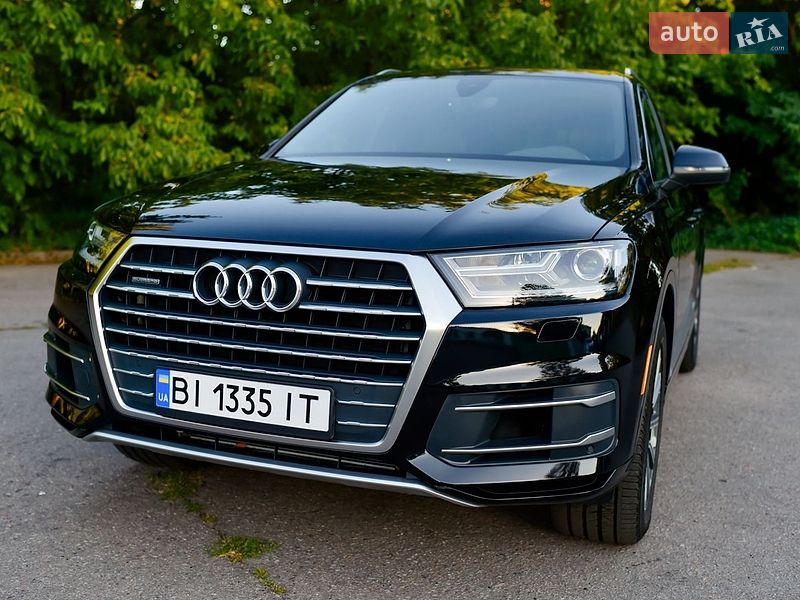 Внедорожник / Кроссовер Audi Q7 2018 в Полтаве